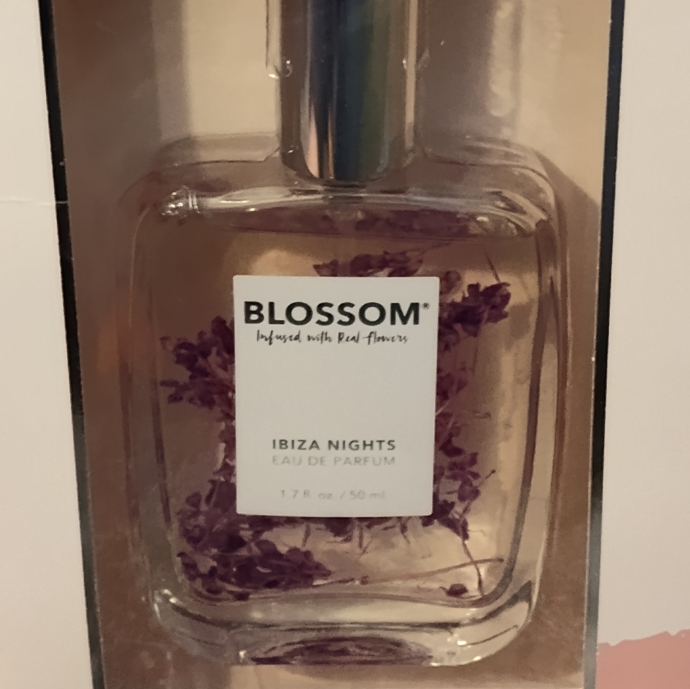 NWT! Blossom Perfume (Infused with real flowers) - Picture 3 of 7
